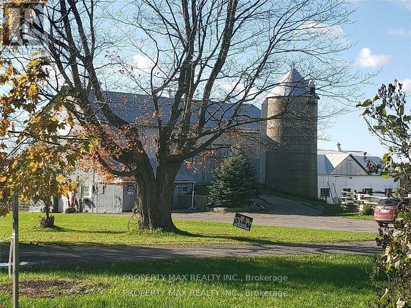 9570 Duffs Road, Whitby, Ontario  L0B 1A0 - Photo 2 - E12494134