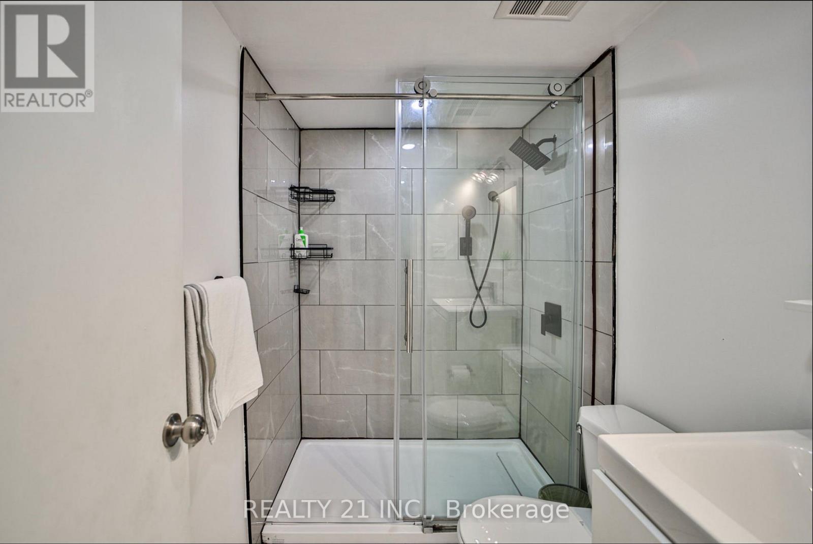 1036 - 75 Weldrick Road E, Richmond Hill, Ontario  L4C 0H9 - Photo 21 - N12494156