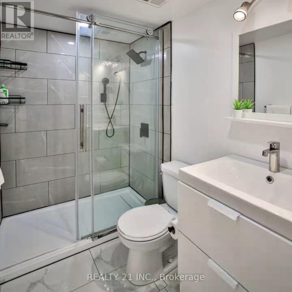 1036 - 75 Weldrick Road E, Richmond Hill, Ontario  L4C 0H9 - Photo 22 - N12494156