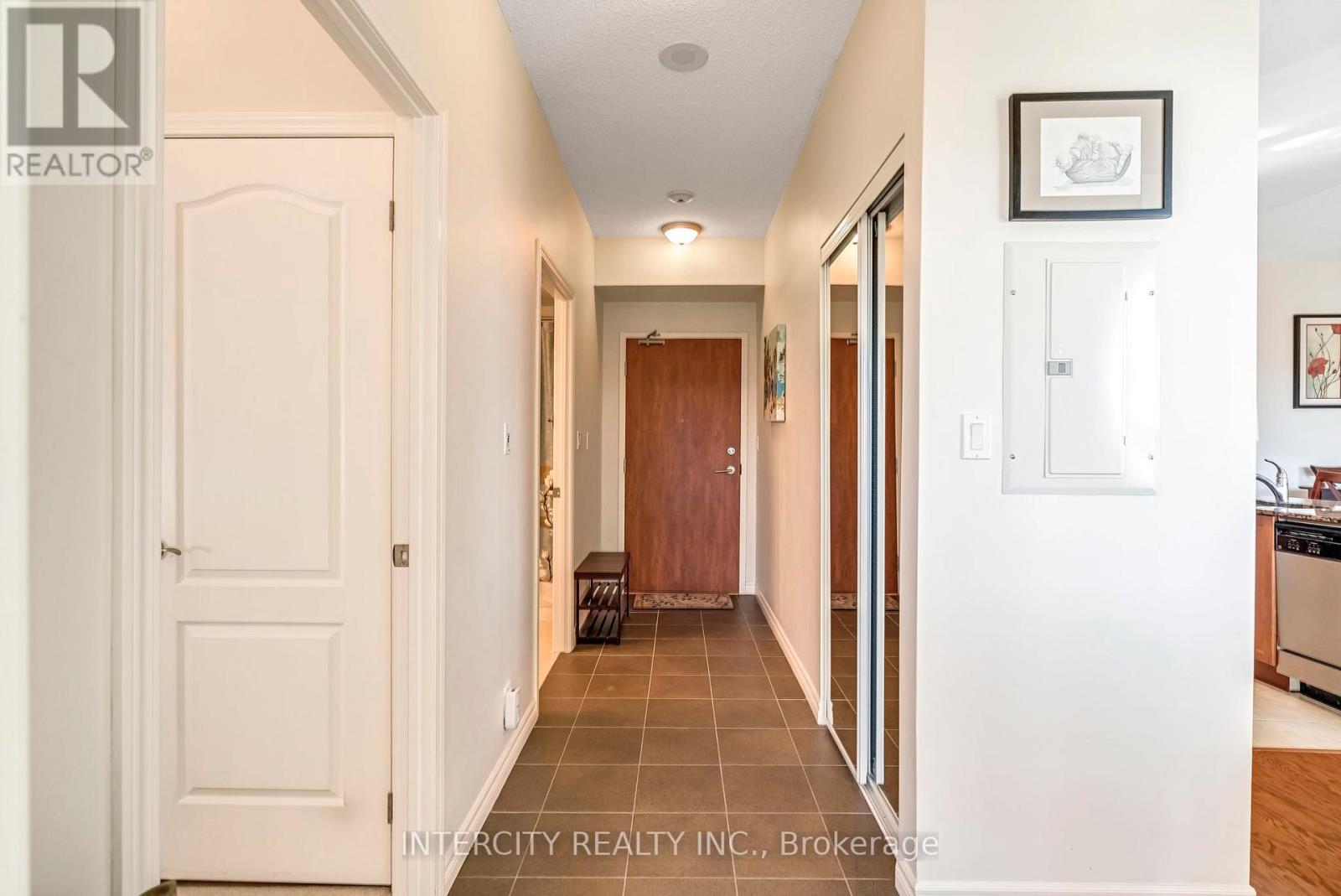 1007 - 699 Aberdeen Boulevard, Midland, Ontario  L4R 5P2 - Photo 2 - S12494130