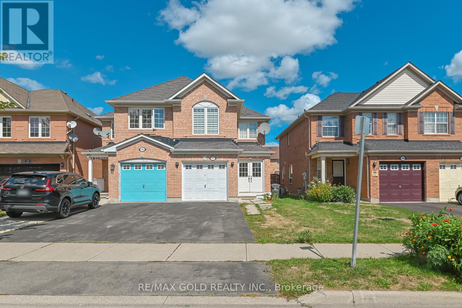 17 LEVIDA STREET, Brampton, Ontario