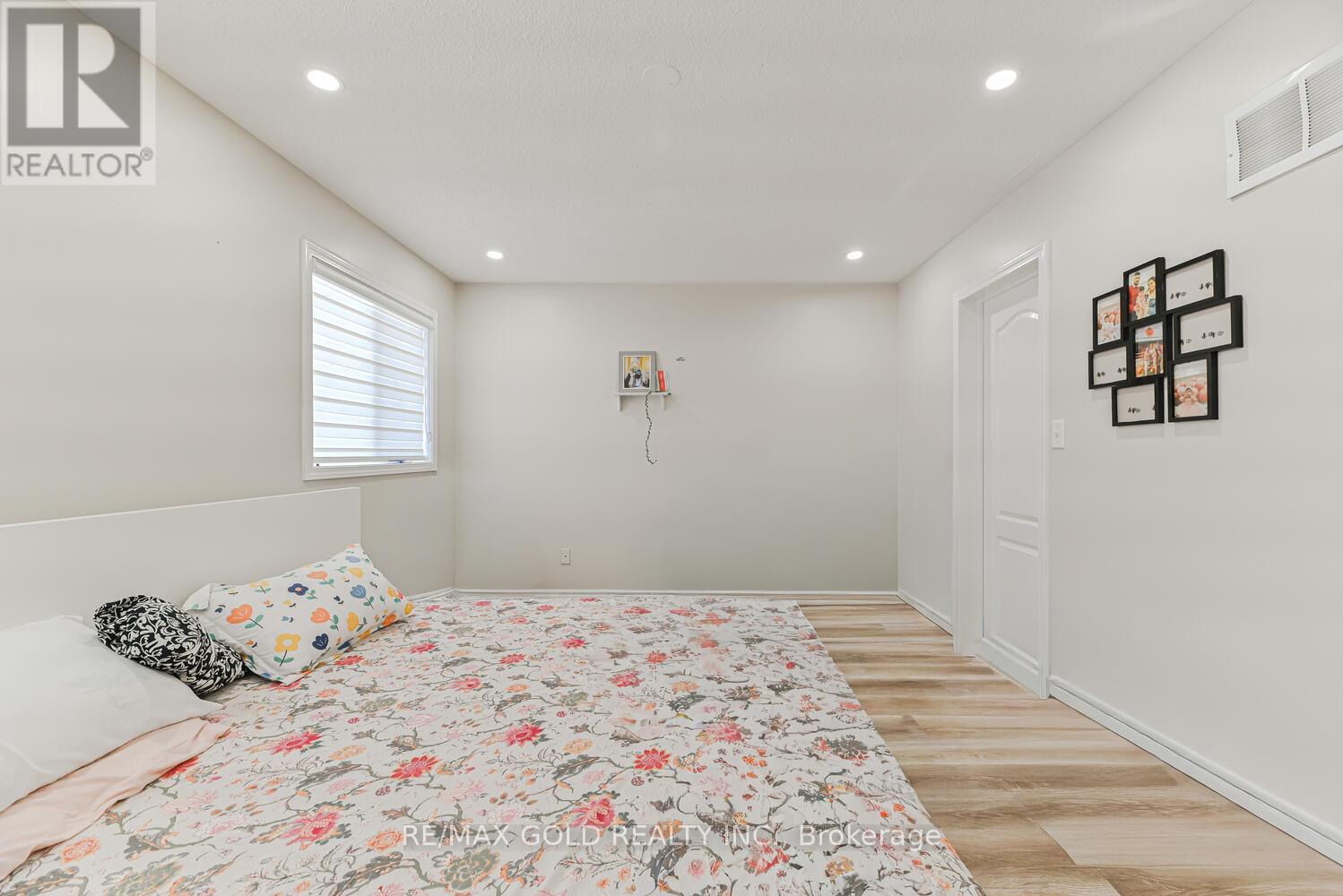 17 Levida Street, Brampton, Ontario  L6P 2Y6 - Photo 20 - W12494114