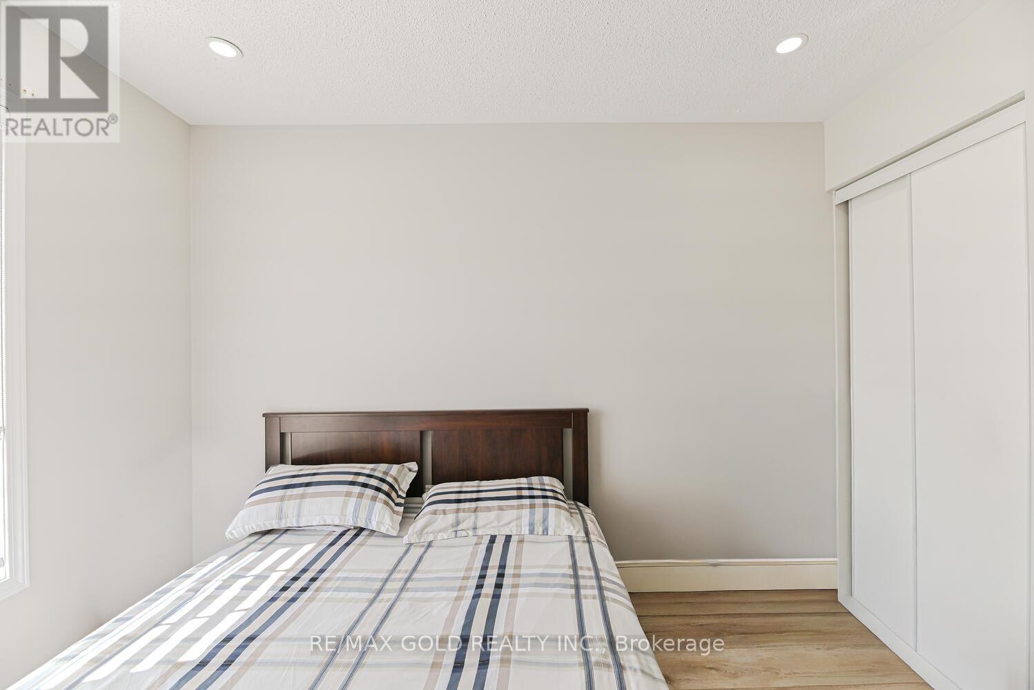 17 Levida Street, Brampton, Ontario  L6P 2Y6 - Photo 24 - W12494114