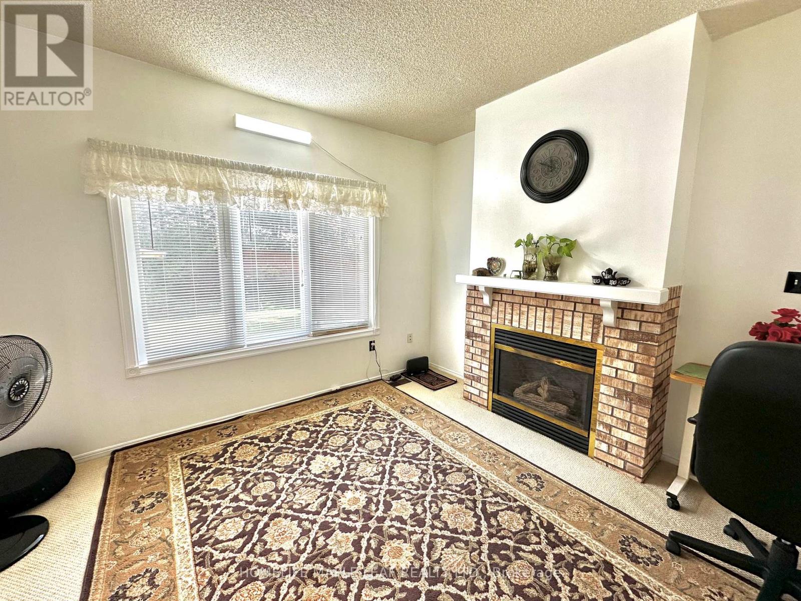 41 Woodstream Avenue E, Brampton, Ontario  L6R 1N7 - Photo 12 - W12494128