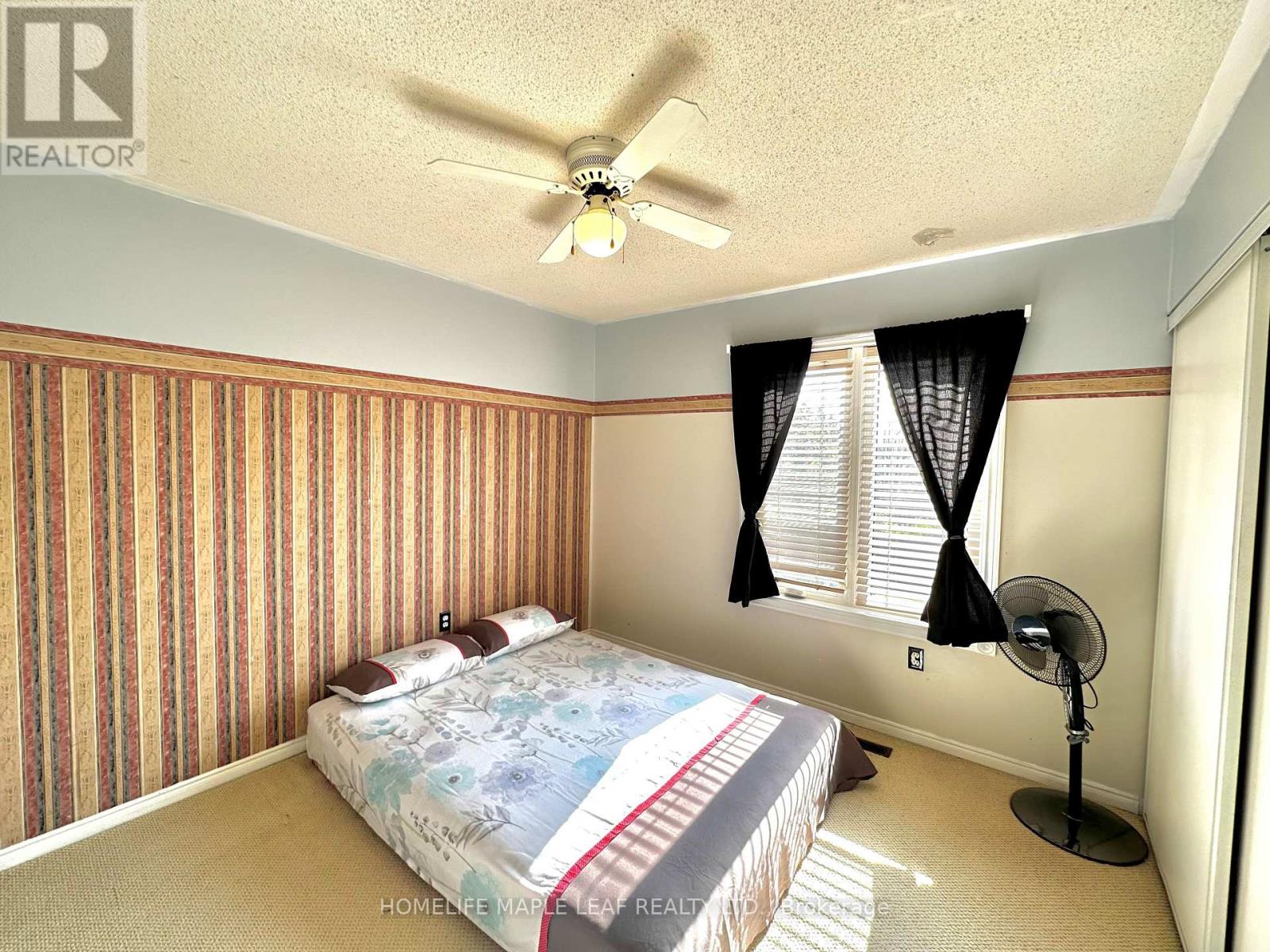 41 Woodstream Avenue E, Brampton, Ontario  L6R 1N7 - Photo 22 - W12494128