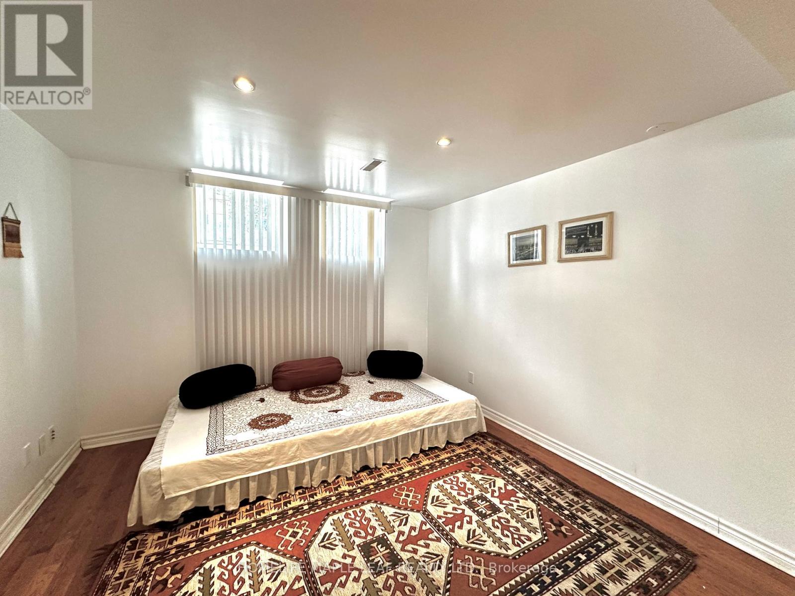 41 Woodstream Avenue E, Brampton, Ontario  L6R 1N7 - Photo 26 - W12494128