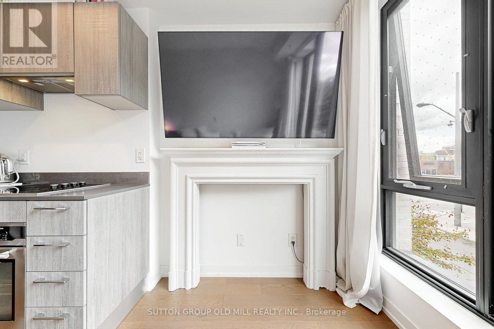 201 - 530 Indian Grove, Toronto (Junction Area), Ontario  M6P 0B3 - Photo 20 - W12494154