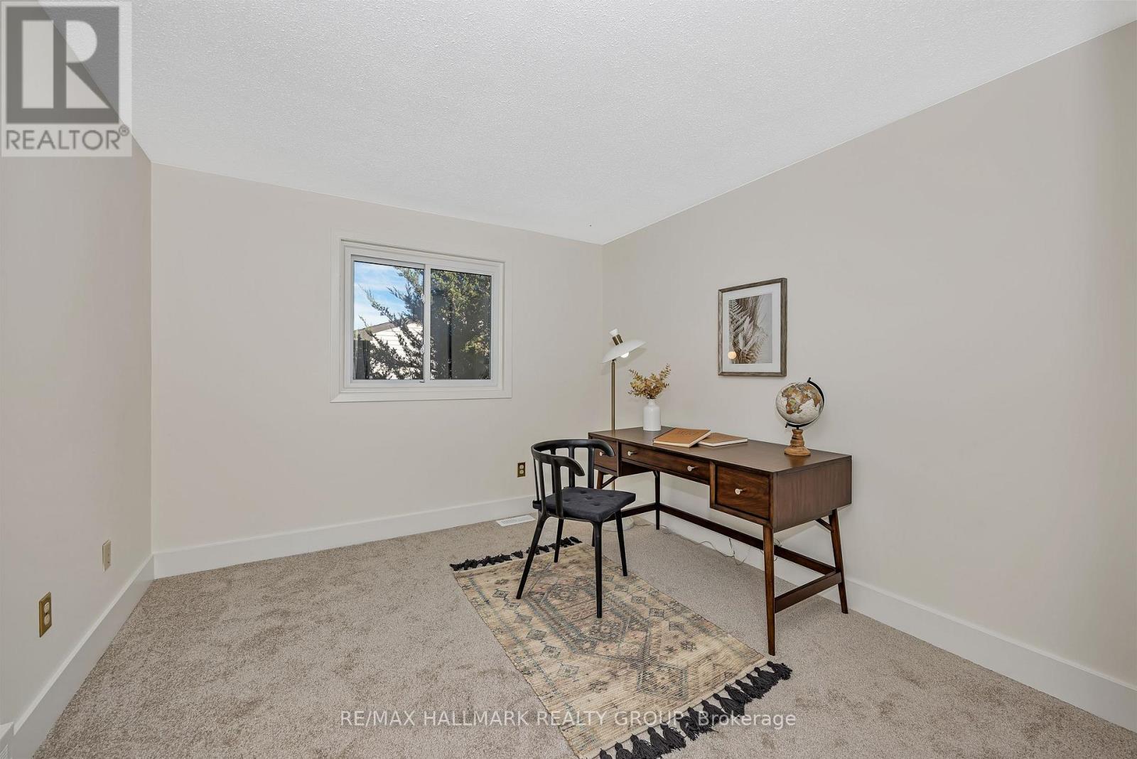 698 Malibu Terrace, Ottawa, Ontario  K2C 3T8 - Photo 28 - X12494194