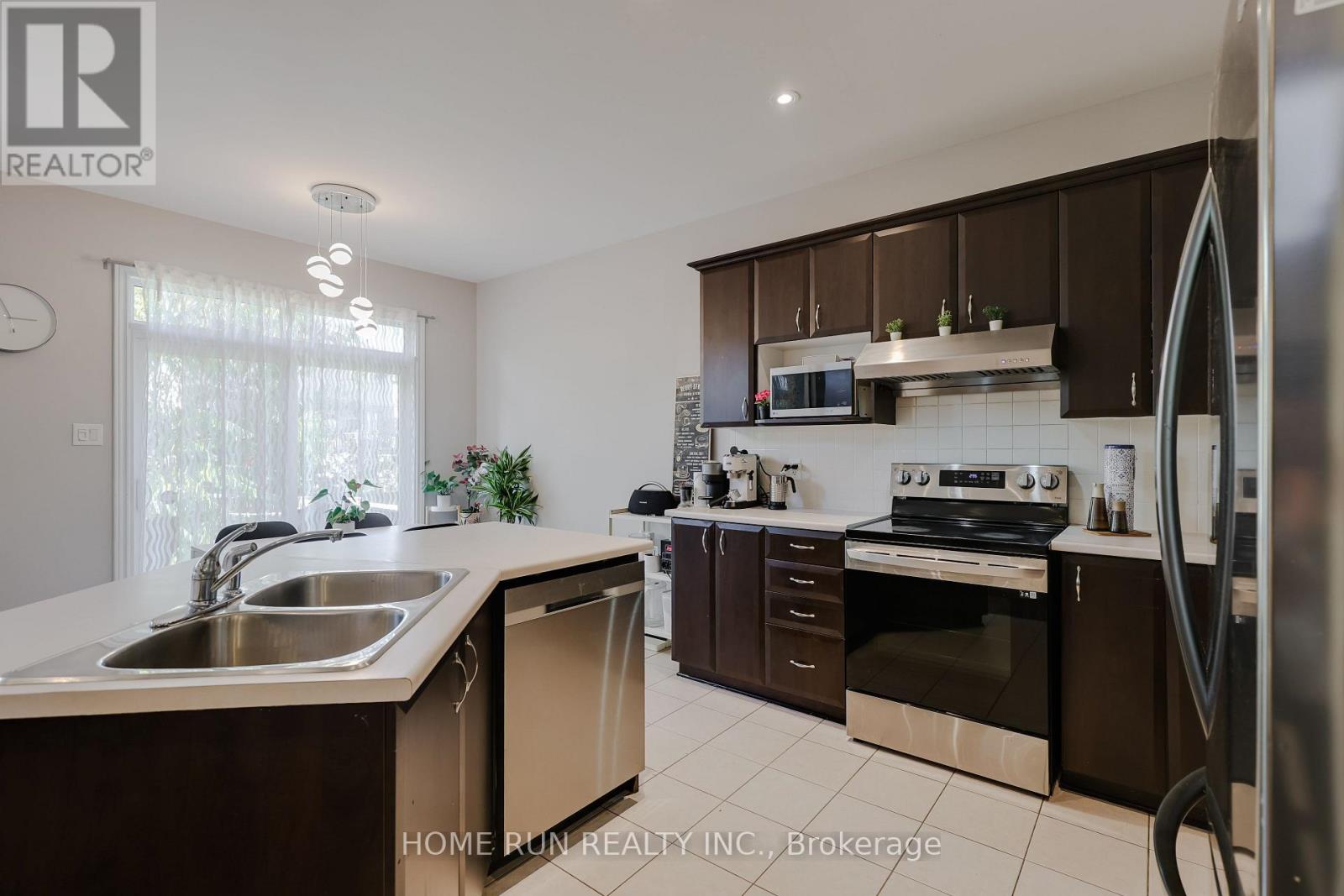 190 Keyrock Drive, Ottawa, Ontario  K2T 0A9 - Photo 14 - X12494212