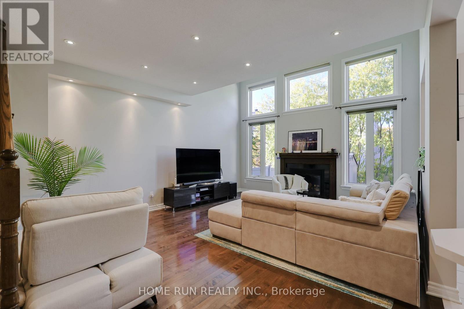 190 Keyrock Drive, Ottawa, Ontario  K2T 0A9 - Photo 15 - X12494212