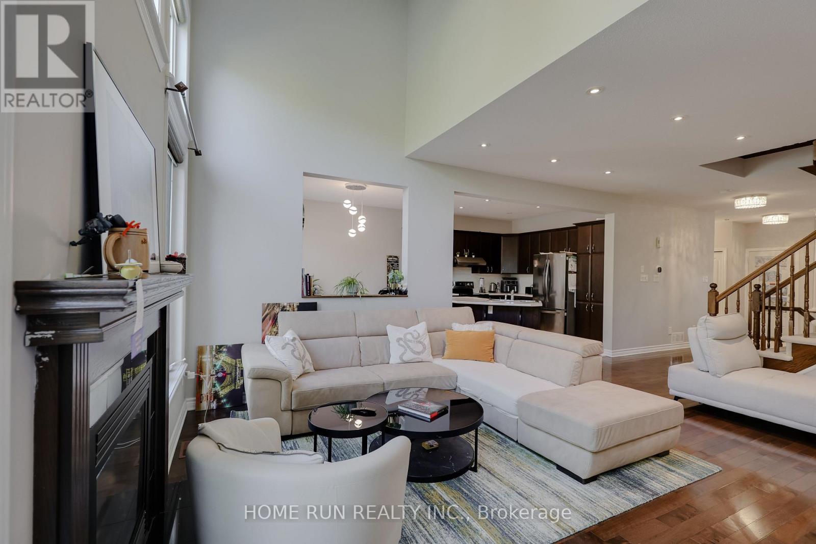 190 Keyrock Drive, Ottawa, Ontario  K2T 0A9 - Photo 18 - X12494212