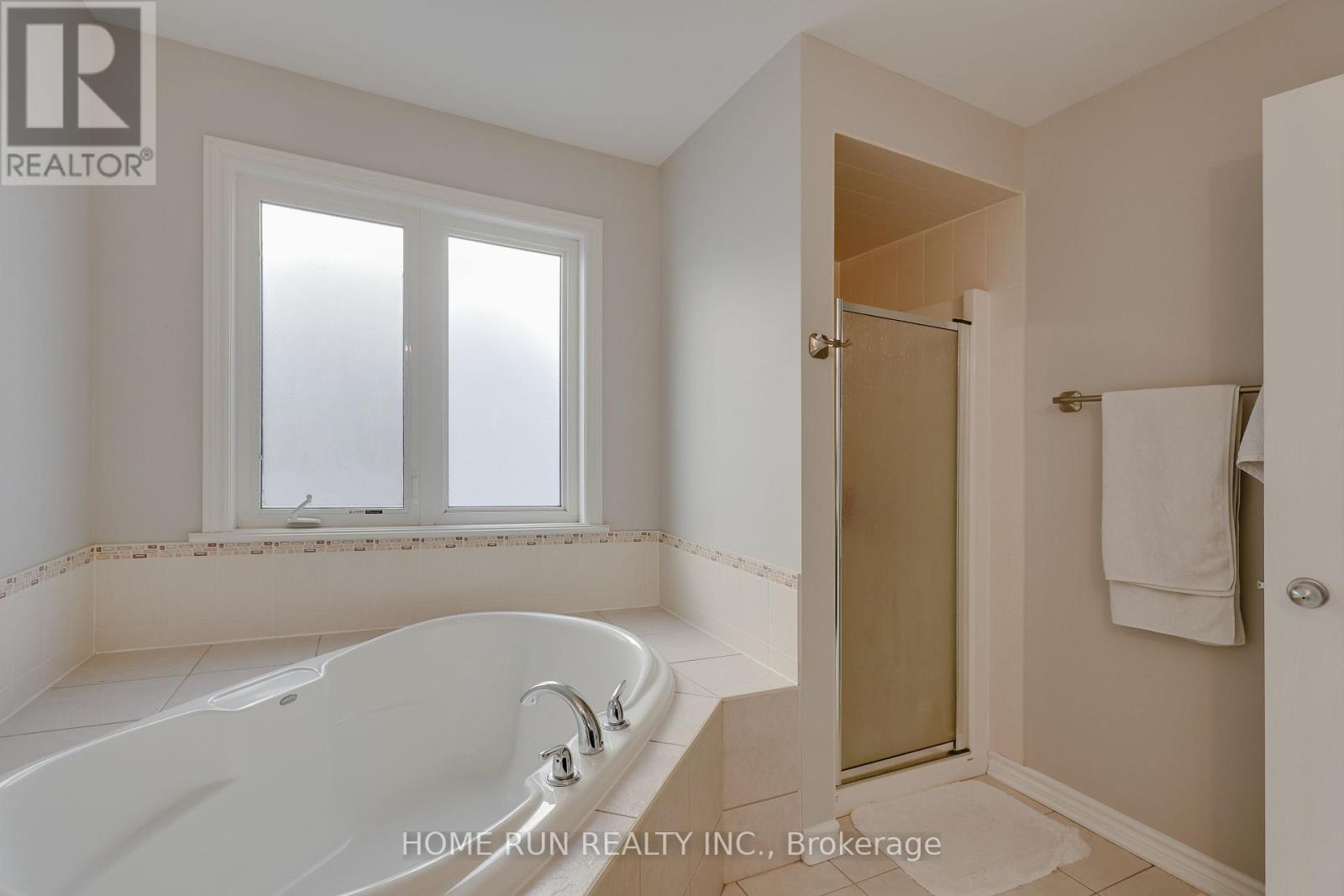 190 Keyrock Drive, Ottawa, Ontario  K2T 0A9 - Photo 36 - X12494212