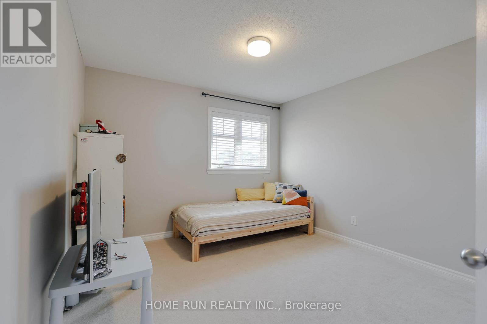 190 Keyrock Drive, Ottawa, Ontario  K2T 0A9 - Photo 37 - X12494212