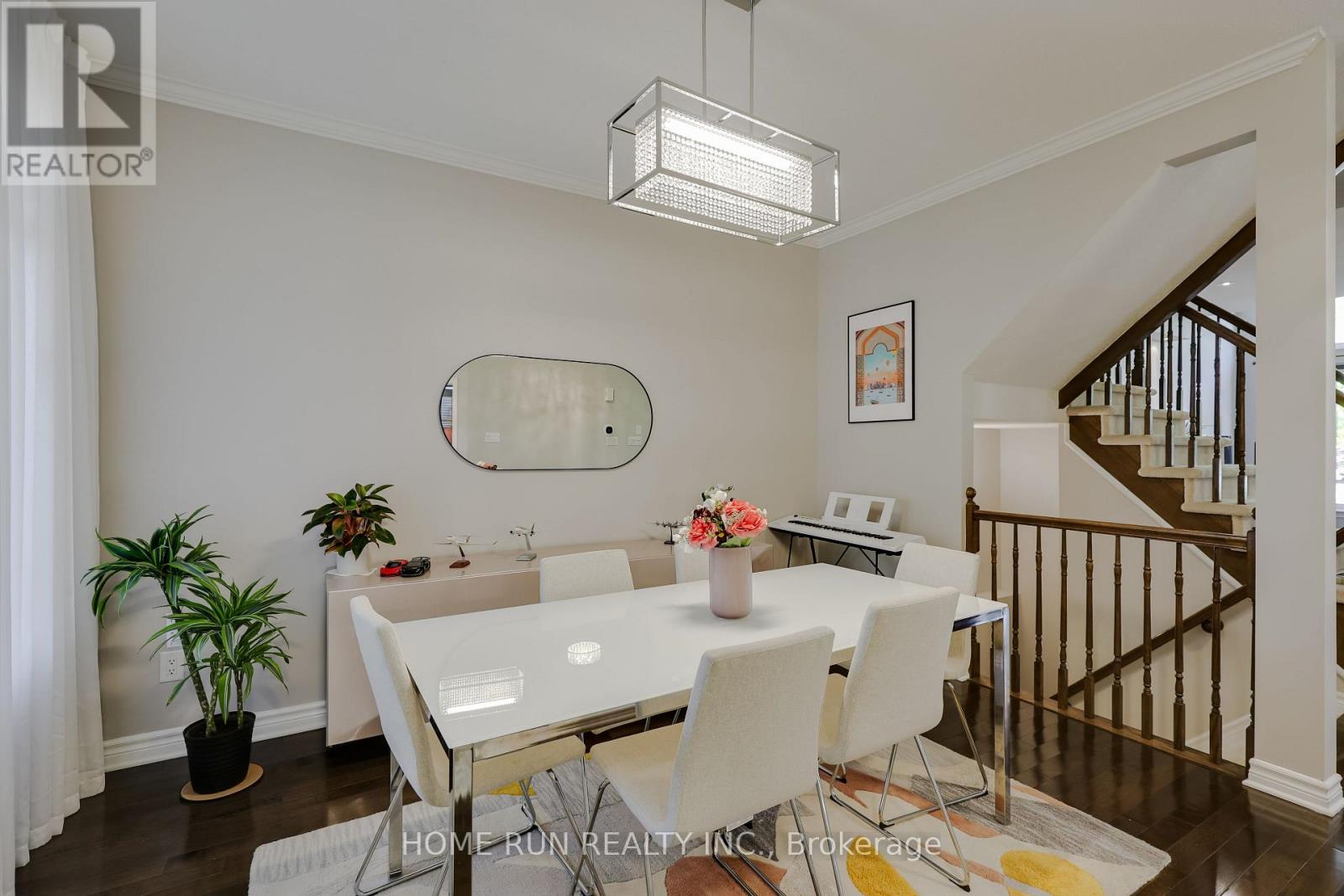 190 Keyrock Drive, Ottawa, Ontario  K2T 0A9 - Photo 5 - X12494212