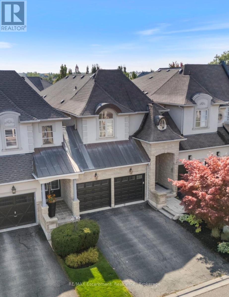 2334 WUTHERING HEIGHTS WAY, Oakville, Ontario