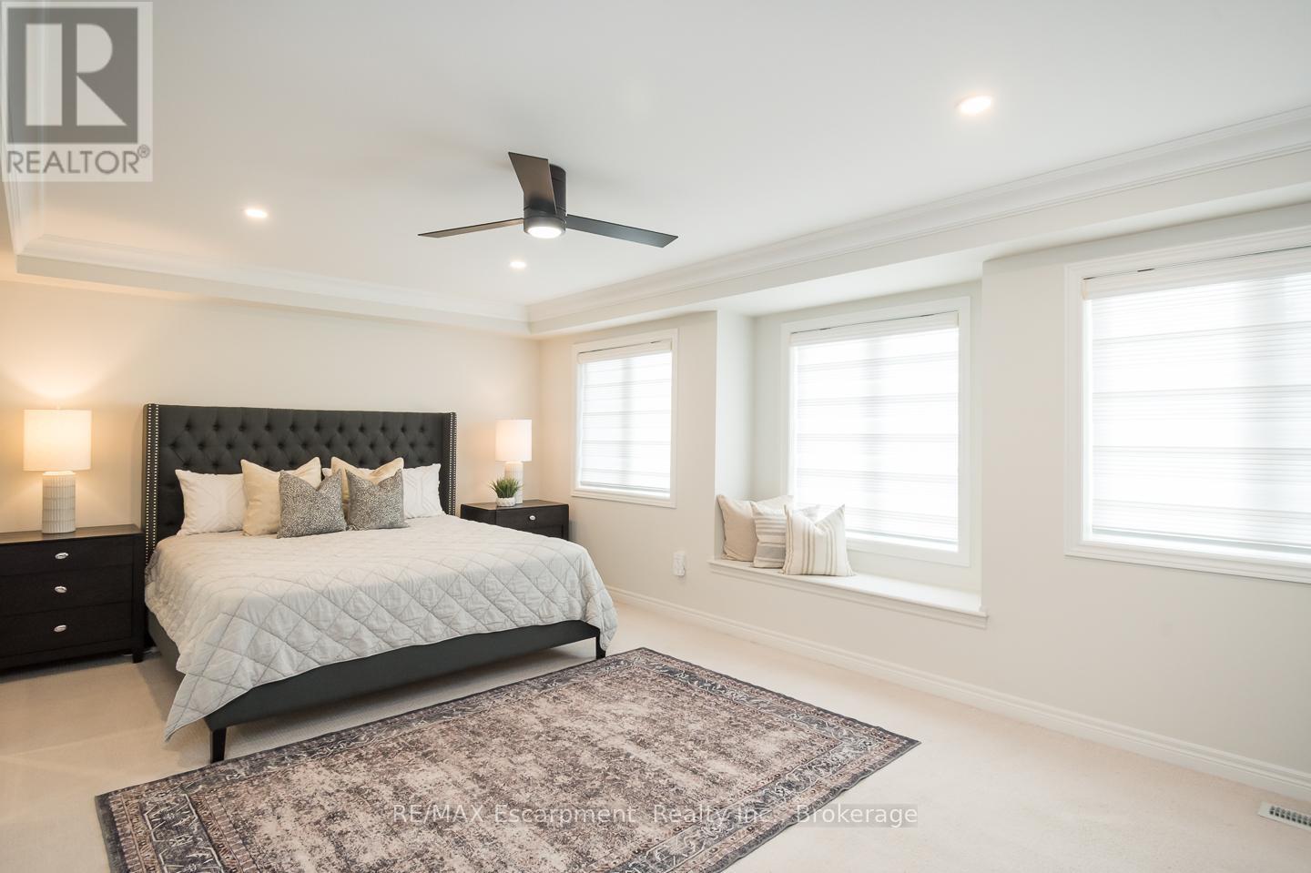 2334 Wuthering Heights Way, Oakville, Ontario  L6M 0E8 - Photo 28 - W12494216