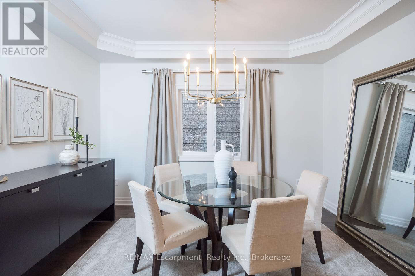 2334 Wuthering Heights Way, Oakville, Ontario  L6M 0E8 - Photo 8 - W12494216