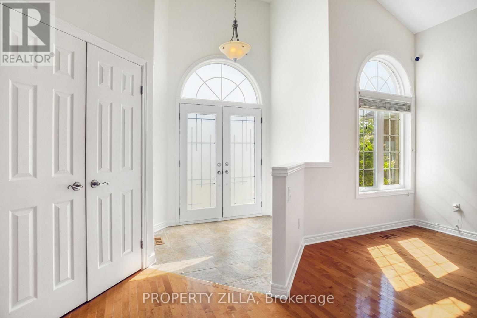 7167 St Michael Avenue, Niagara Falls, Ontario  L2H 3N5 - Photo 4 - X12494162