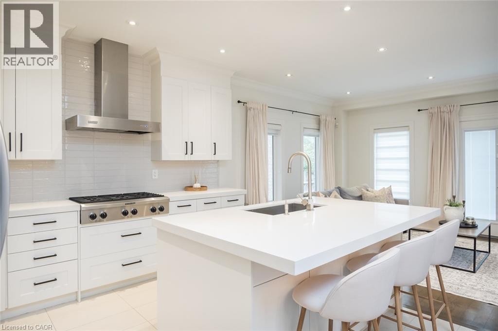 2334 Wuthering Heights Way, Oakville, Ontario  L6M 0E8 - Photo 11 - 40784576