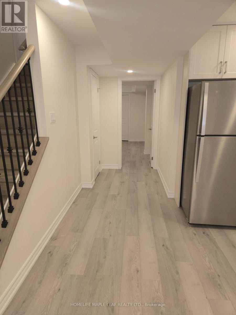 20 Spinland Street, Caledon, Ontario  L2C 4K4 - Photo 27 - W12493762