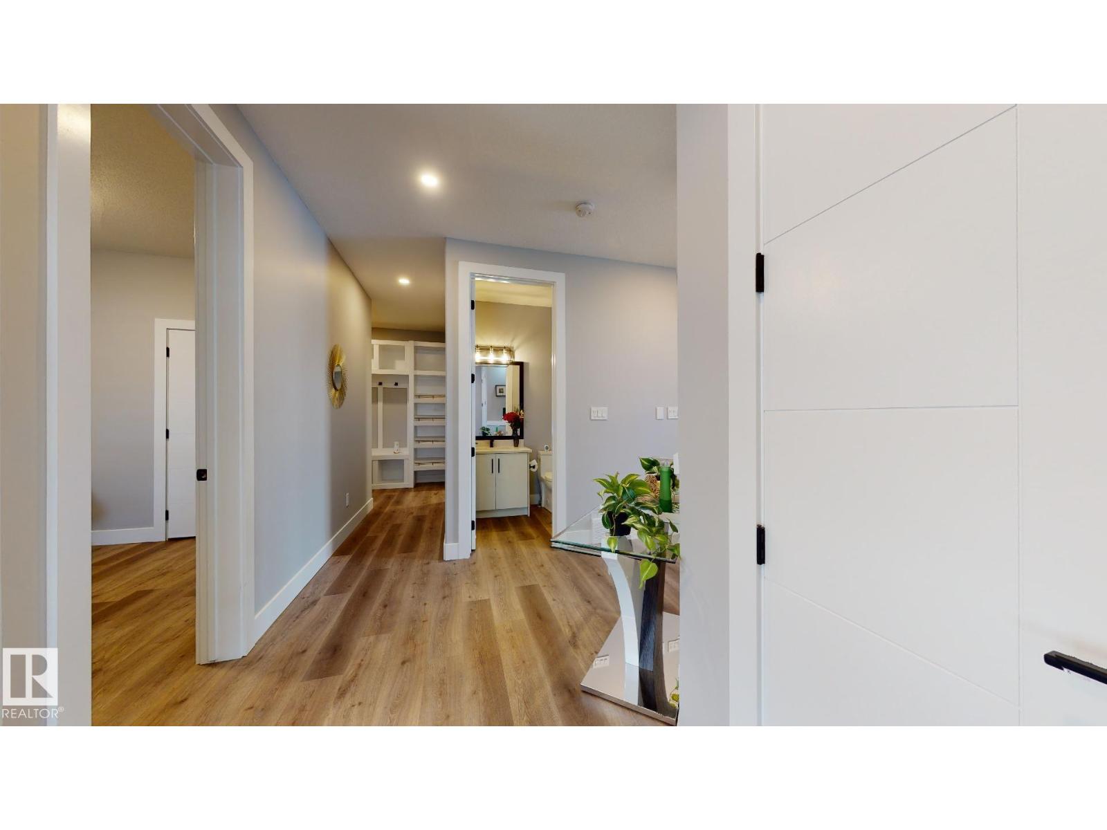 8450 Mayday Li Sw, Edmonton, Alberta  T6X 3G1 - Photo 3 - E4464130