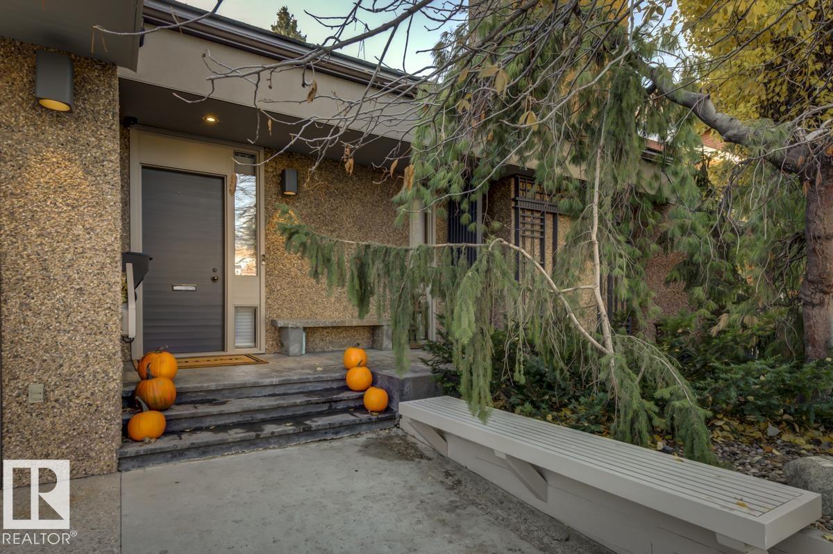 15415 Rio Terrace Dr Nw, Edmonton, Alberta  T5R 3L1 - Photo 3 - E4464131