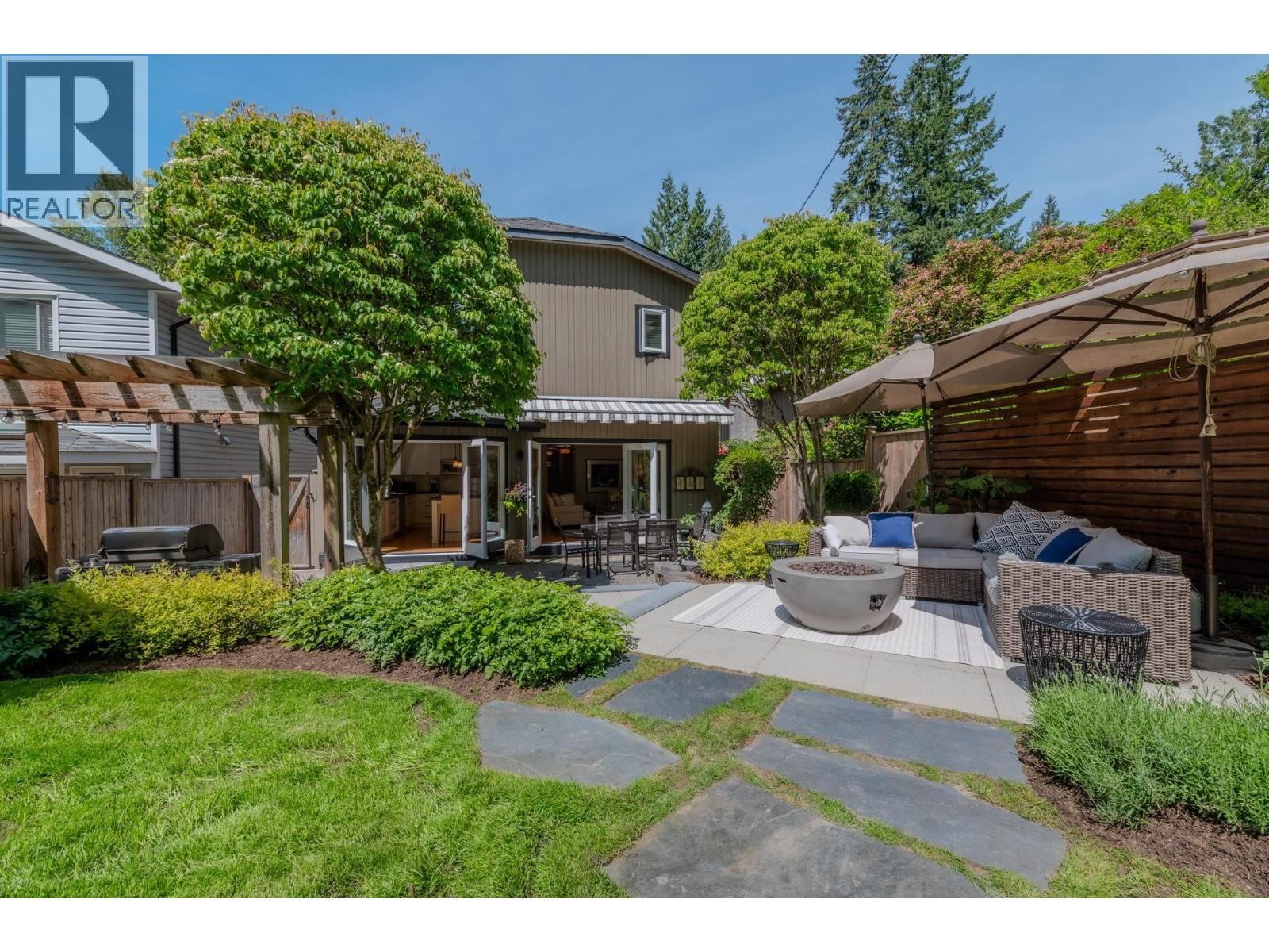 997 Canyon Boulevard, North Vancouver, British Columbia  V7R 2K2 - Photo 30 - R3056261