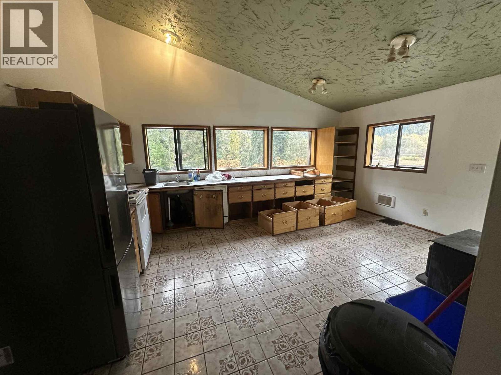 2349 Slocan Valley West Road, Slocan Park, British Columbia  V0G 2G0 - Photo 8 - 10366799