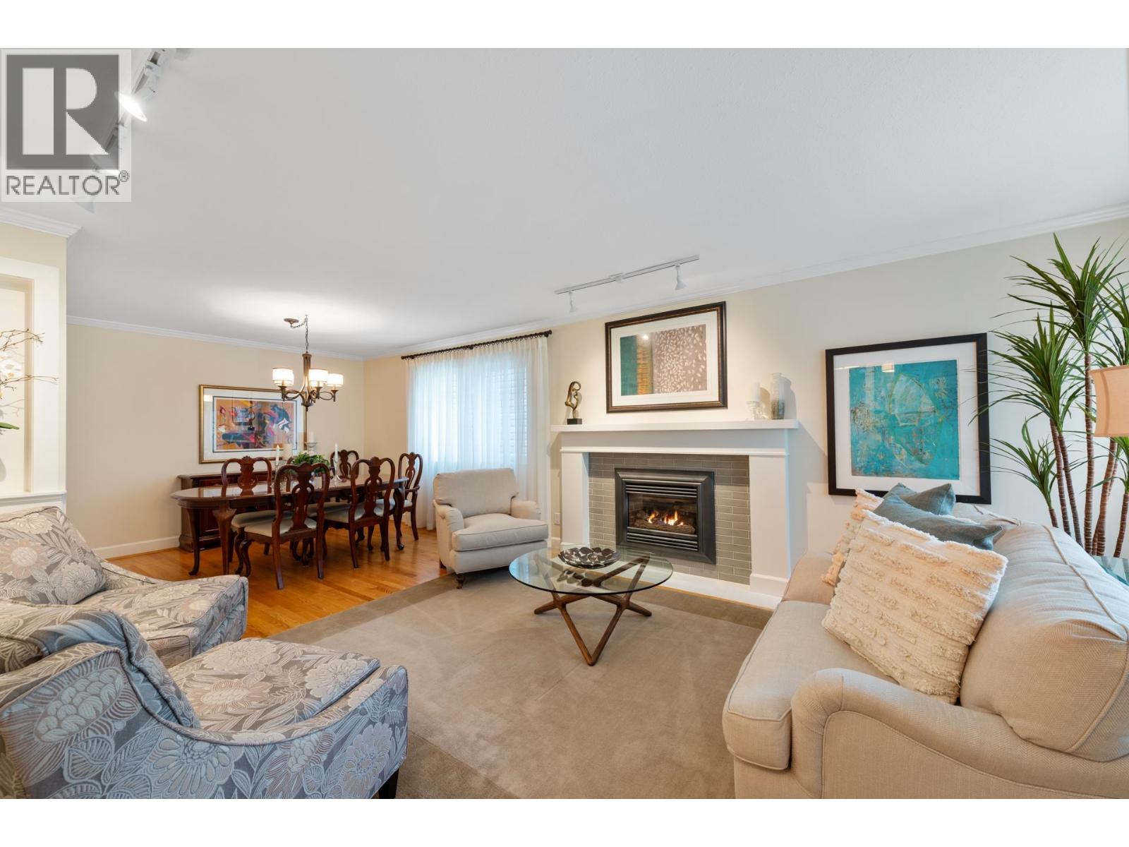 997 Canyon Boulevard, North Vancouver, British Columbia  V7R 2K2 - Photo 13 - R3056261