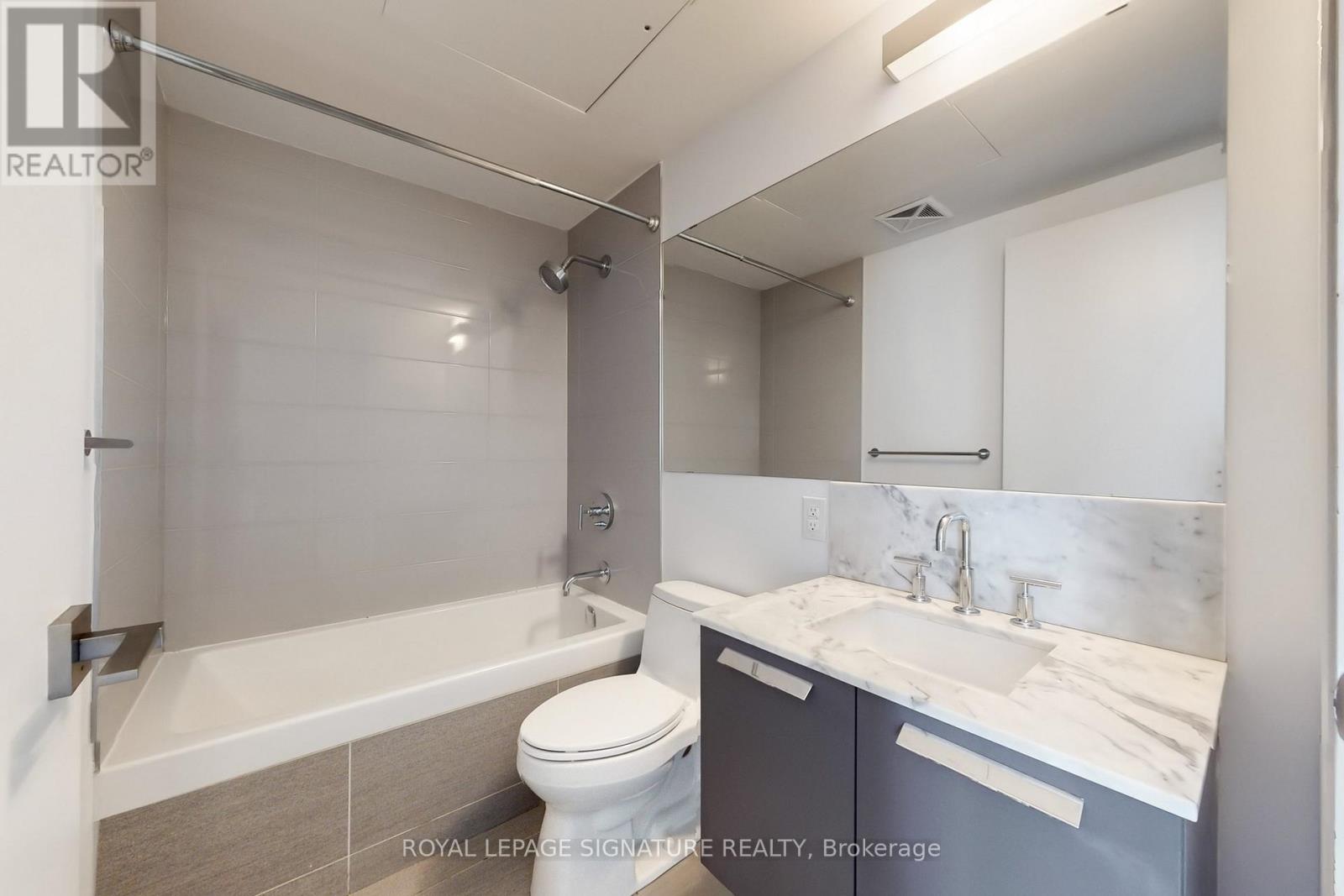 1901 - 50 Charles Street E, Toronto, Ontario  M4Y 0C3 - Photo 12 - C12494182