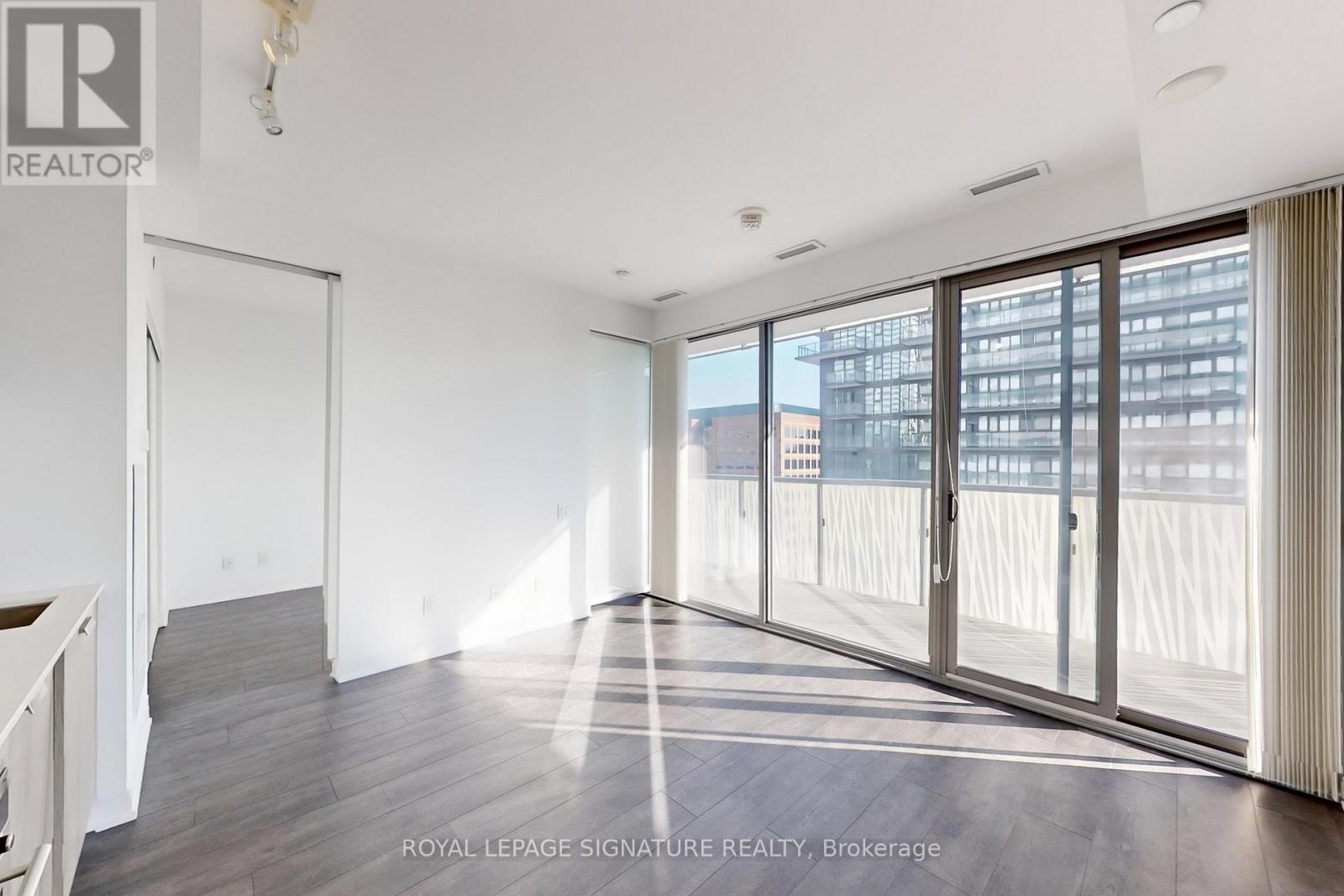 1901 - 50 Charles Street E, Toronto, Ontario  M4Y 0C3 - Photo 3 - C12494182