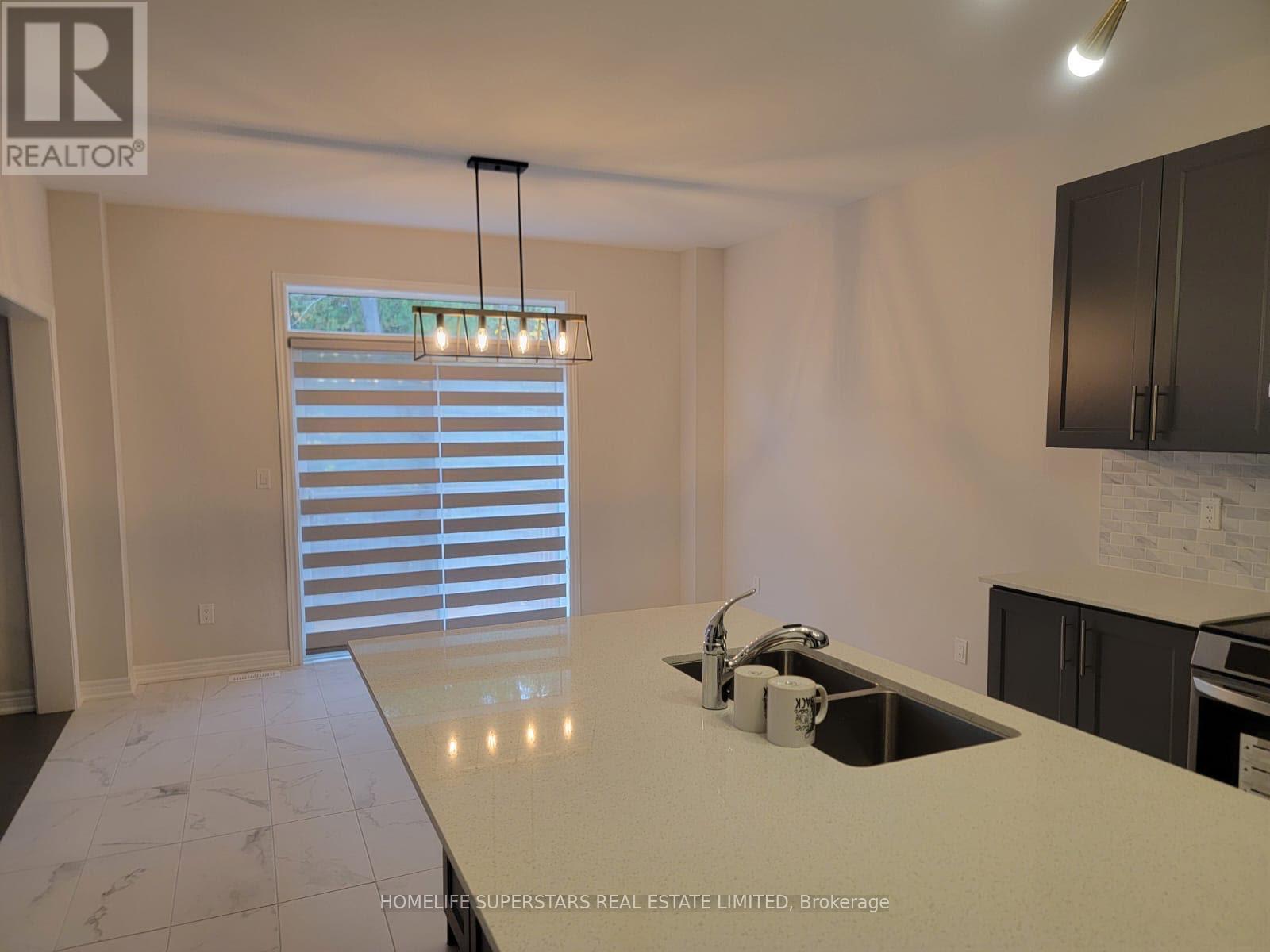 1486 Davis Loop W, Innisfil, Ontario  L0L 1W0 - Photo 16 - N12468180