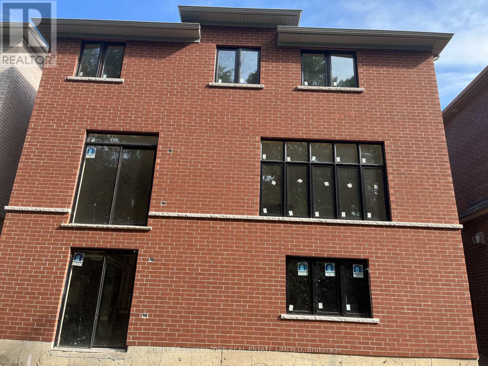 1486 Davis Loop W, Innisfil, Ontario  L0L 1W0 - Photo 17 - N12468180