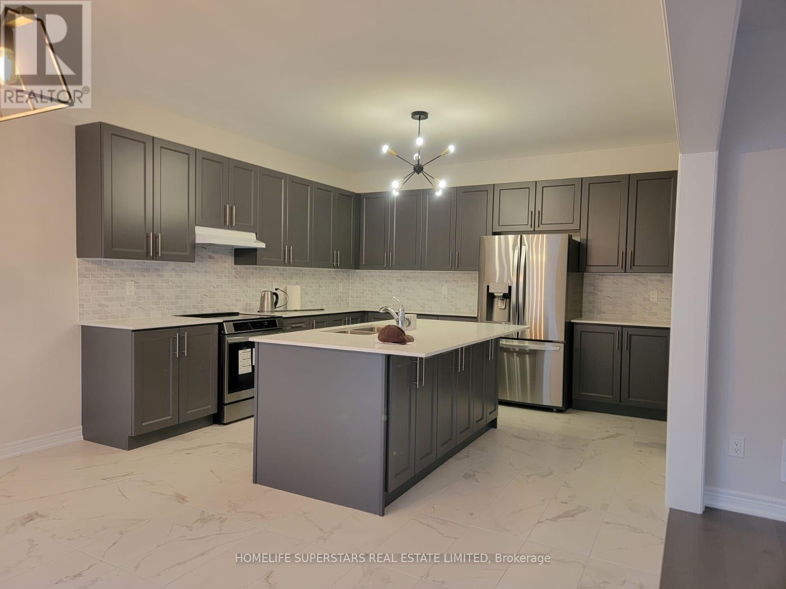 1486 Davis Loop W, Innisfil, Ontario  L0L 1W0 - Photo 9 - N12468180