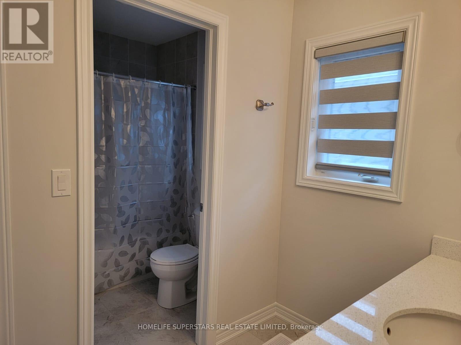 1486 Davis Loop W, Innisfil, Ontario  L0L 1W0 - Photo 7 - N12468180