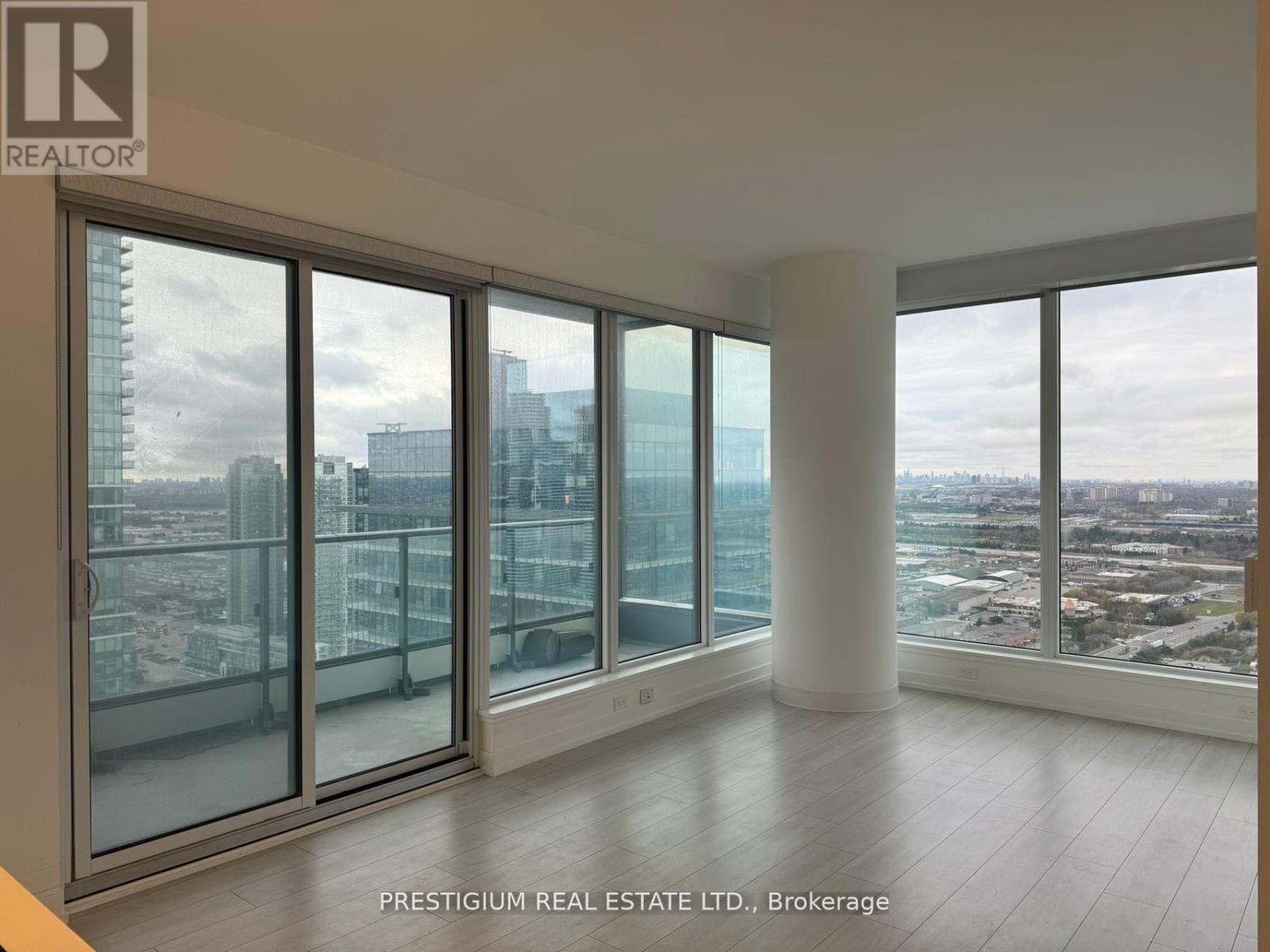 4206 - 950 Portage Parkway, Vaughan, Ontario  L4K 0J7 - Photo 5 - N12494170