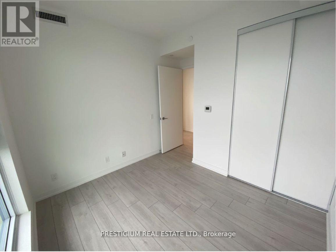 4206 - 950 Portage Parkway, Vaughan, Ontario  L4K 0J7 - Photo 7 - N12494170