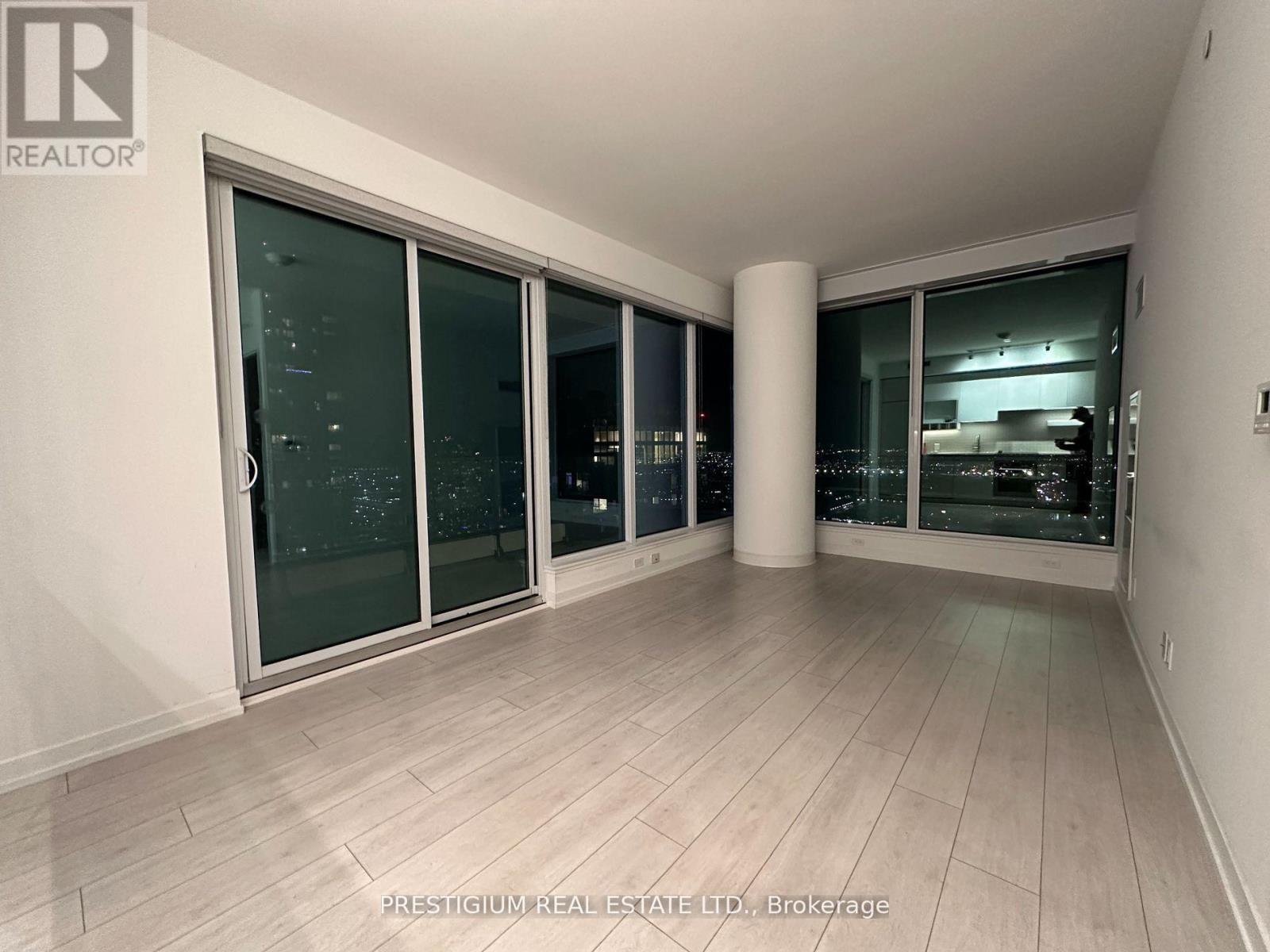 4206 - 950 Portage Parkway, Vaughan, Ontario  L4K 0J7 - Photo 8 - N12494170