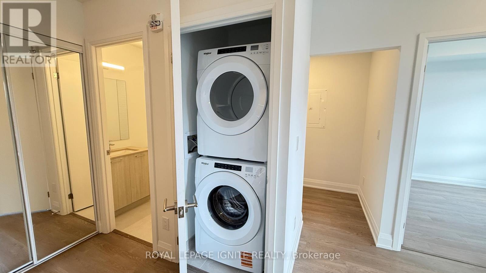 408 - 3250 Carding Mill Trail, Oakville, Ontario  L6M 1L3 - Photo 12 - W12494172