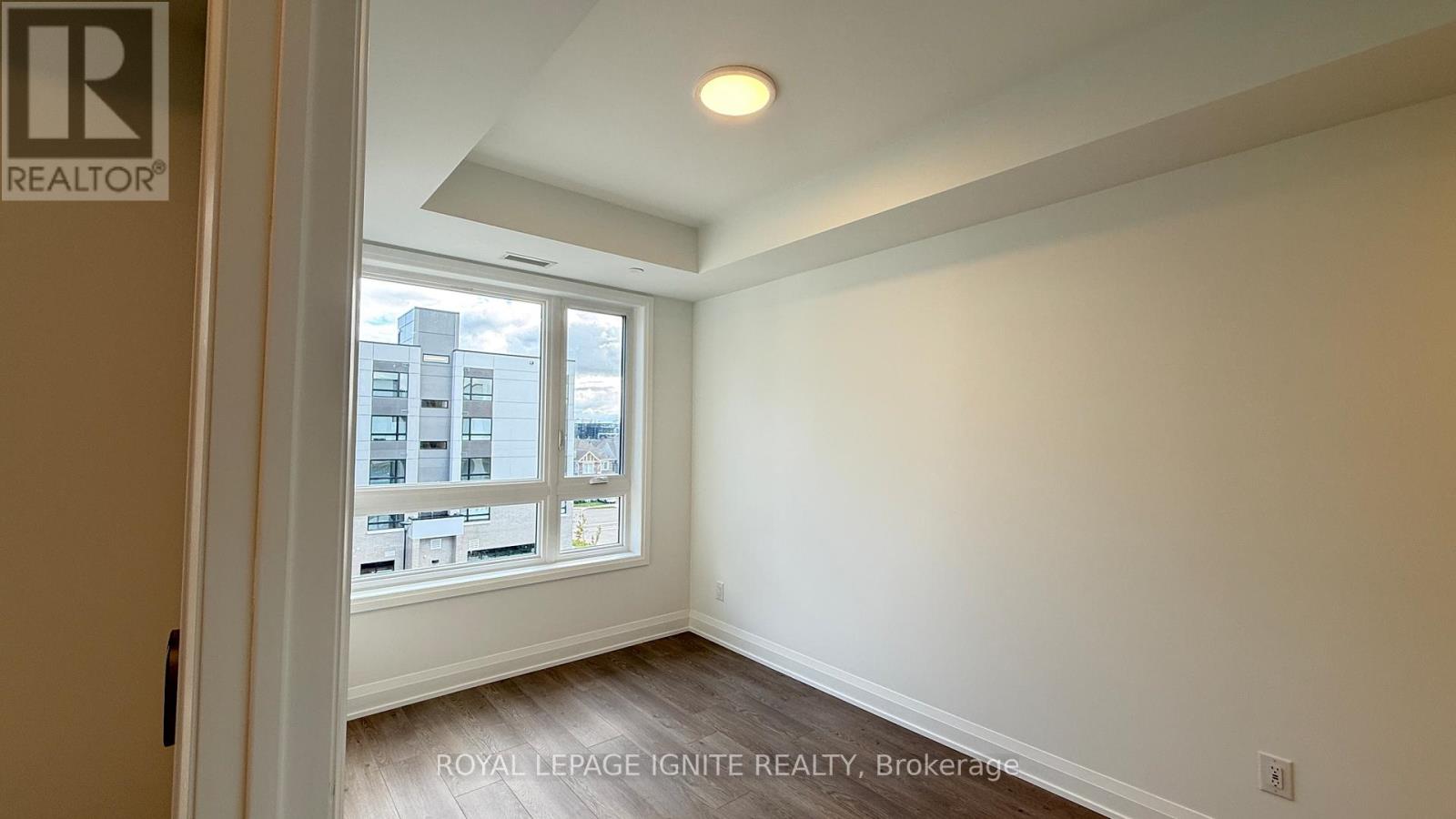 408 - 3250 Carding Mill Trail, Oakville, Ontario  L6M 1L3 - Photo 7 - W12494172