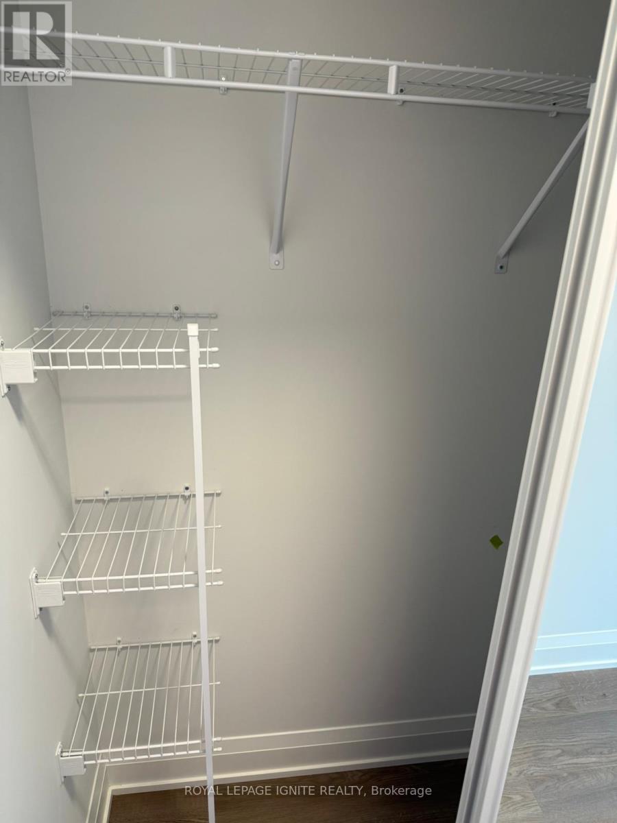 408 - 3250 Carding Mill Trail, Oakville, Ontario  L6M 1L3 - Photo 9 - W12494172