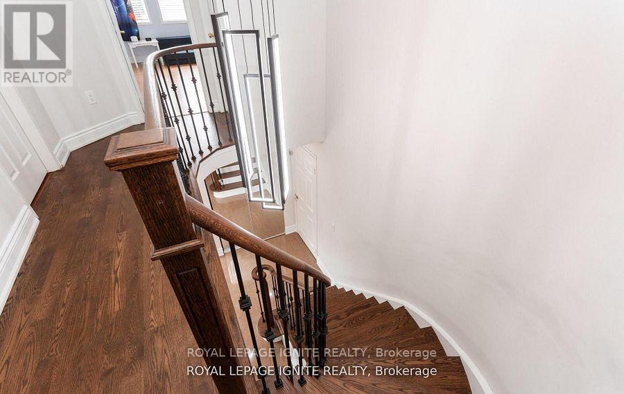 3106 Baytree Court, Mississauga, Ontario  L5N 7N9 - Photo 21 - W12494176