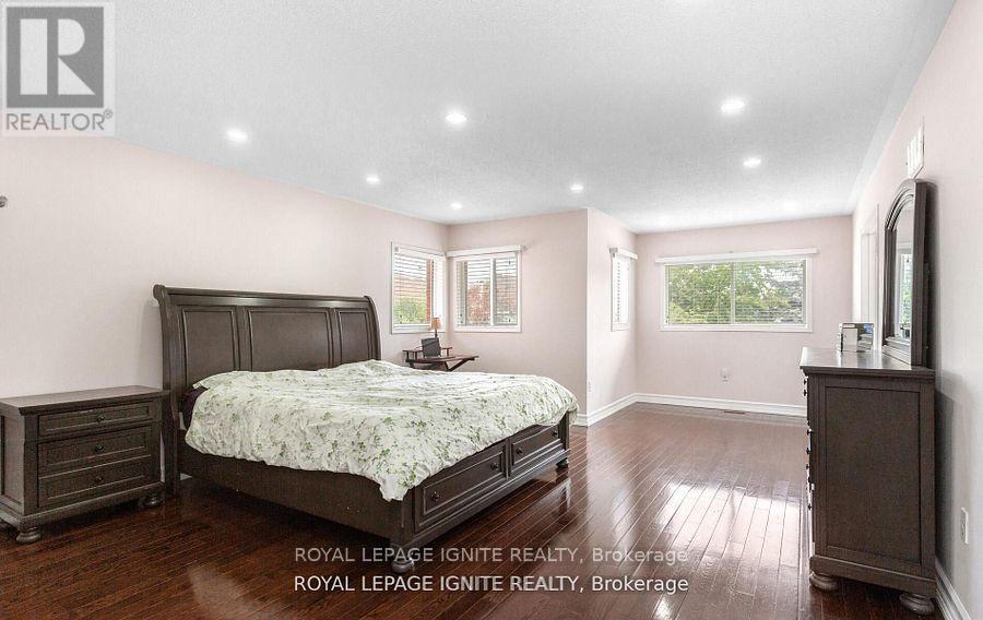 3106 Baytree Court, Mississauga, Ontario  L5N 7N9 - Photo 23 - W12494176