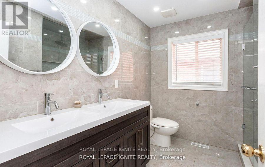 3106 Baytree Court, Mississauga, Ontario  L5N 7N9 - Photo 38 - W12494176