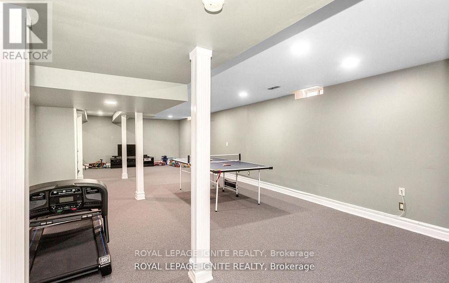 3106 Baytree Court, Mississauga, Ontario  L5N 7N9 - Photo 41 - W12494176