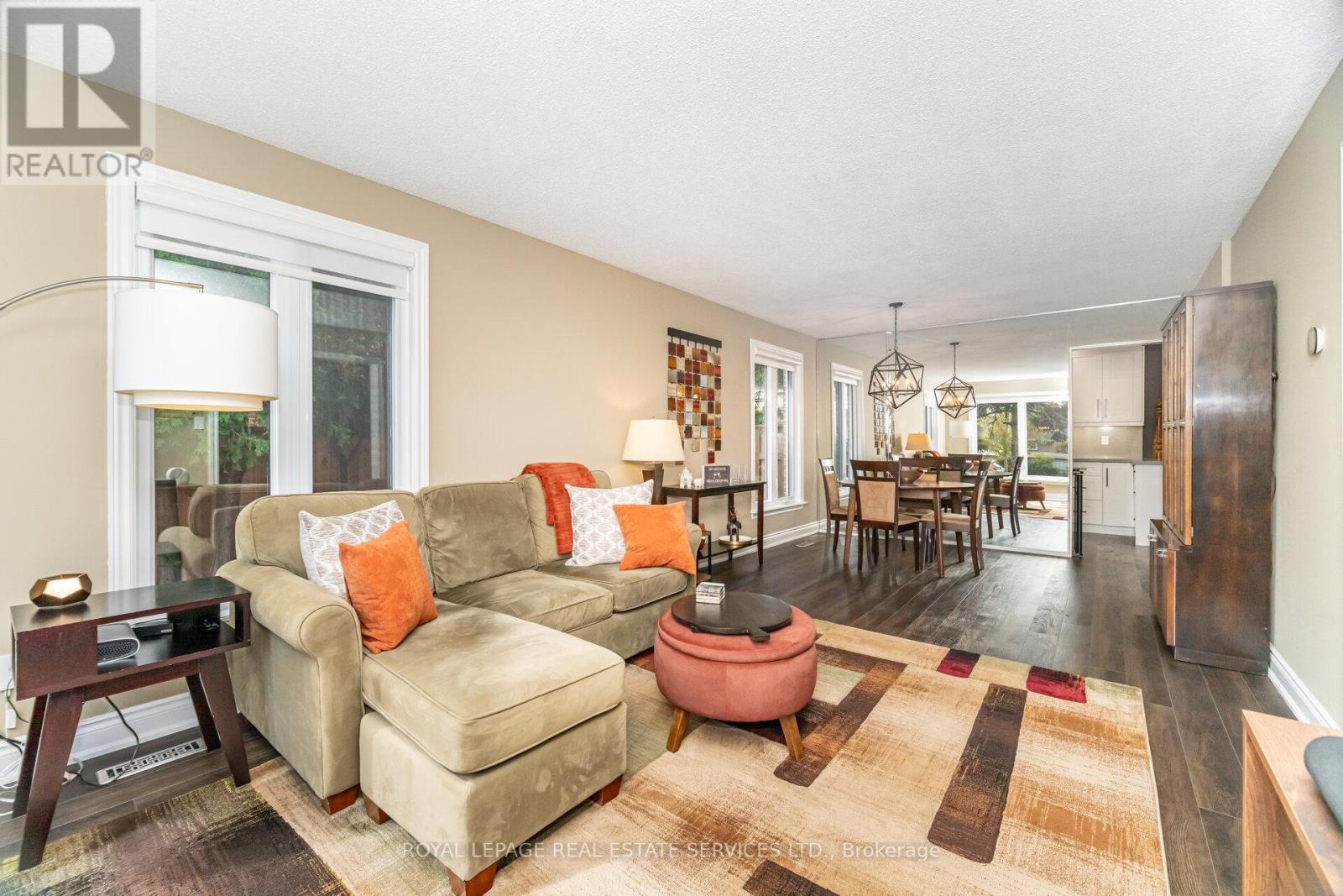 2615 Benedet Drive, Mississauga, Ontario  L5J 4H6 - Photo 9 - W12494198