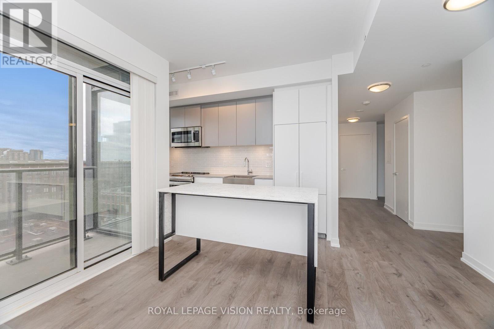 803 - 270 Dufferin Street, Toronto, Ontario  M6K 0H8 - Photo 10 - W12494208