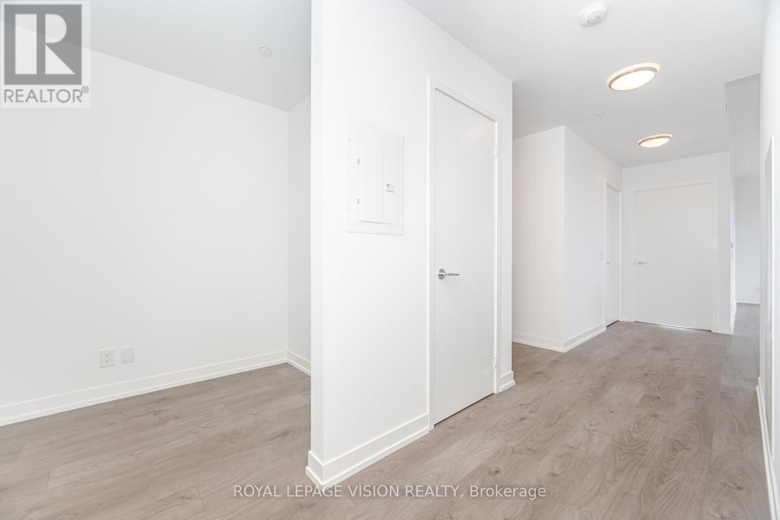 803 - 270 Dufferin Street, Toronto, Ontario  M6K 0H8 - Photo 19 - W12494208