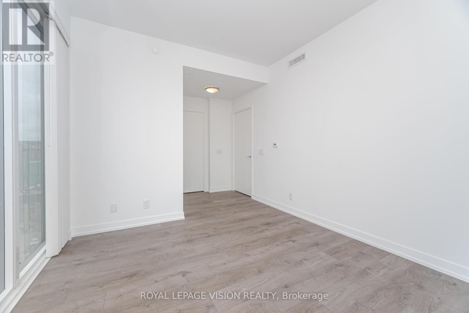 803 - 270 Dufferin Street, Toronto, Ontario  M6K 0H8 - Photo 25 - W12494208