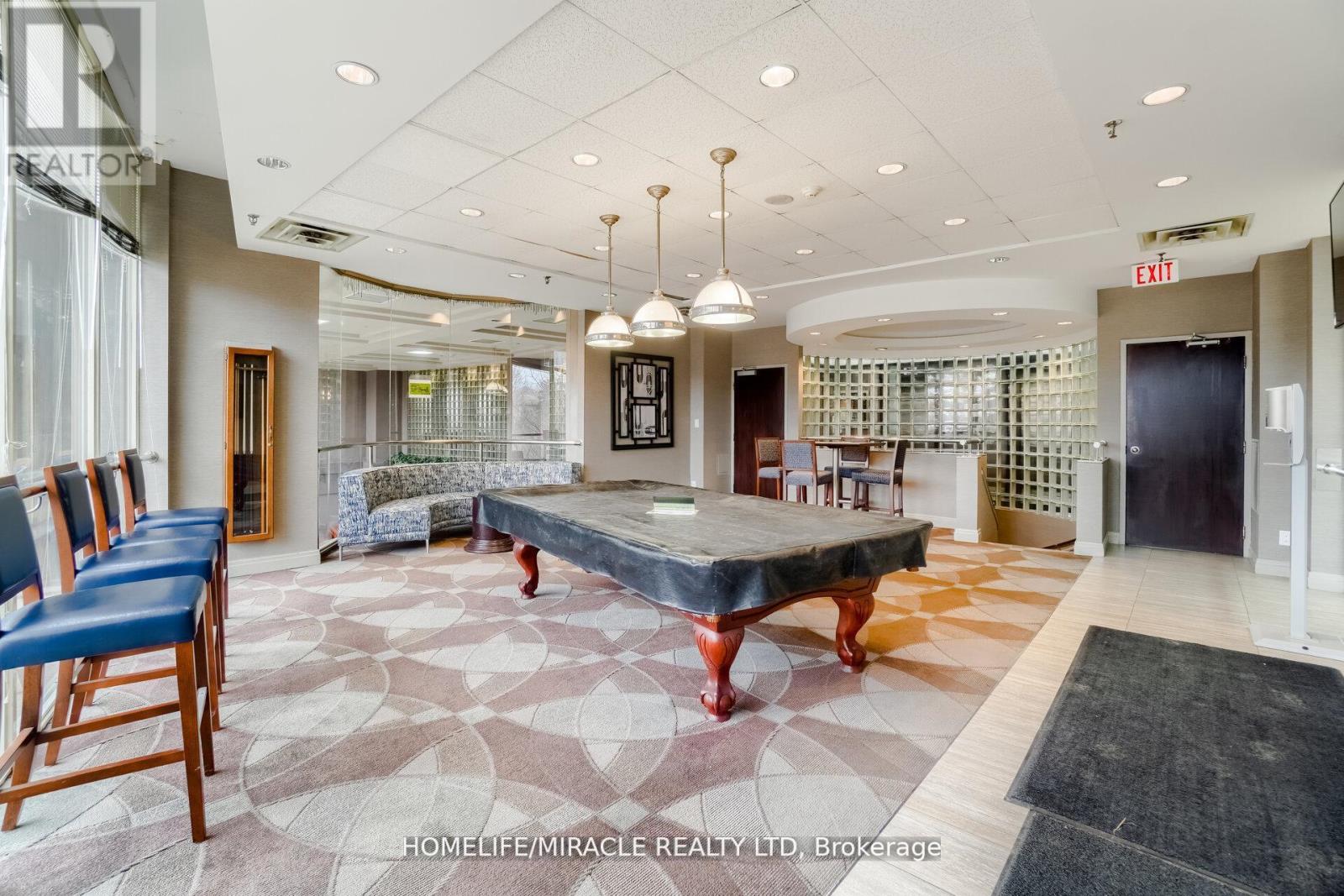 50 Eglinton Ave W, Mississauga, Ontario  L5R 3P5 - Photo 42 - W12494210